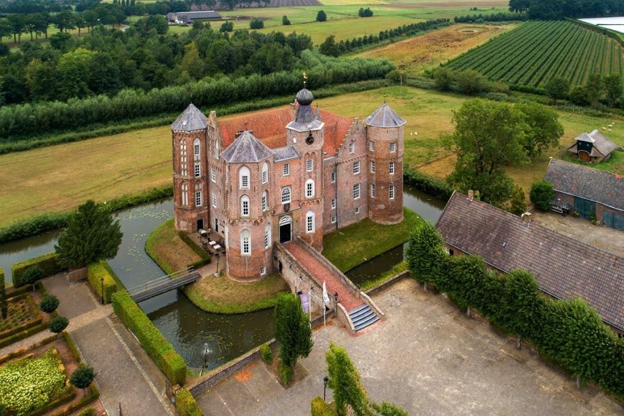Croy Castle image