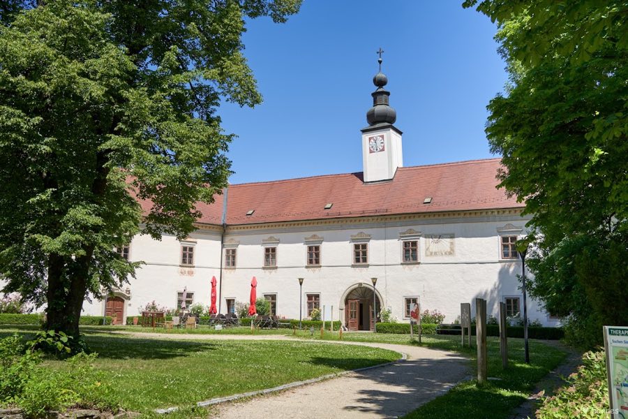 Schloss Schiltern image