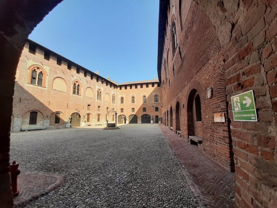 Attendolo Bolognini Castle image