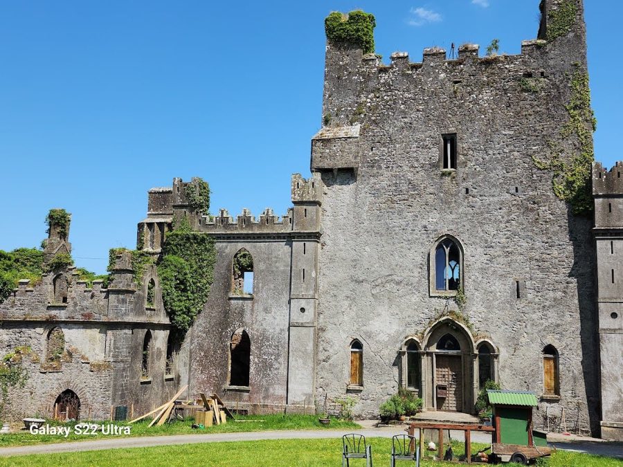 Leap Castle image
