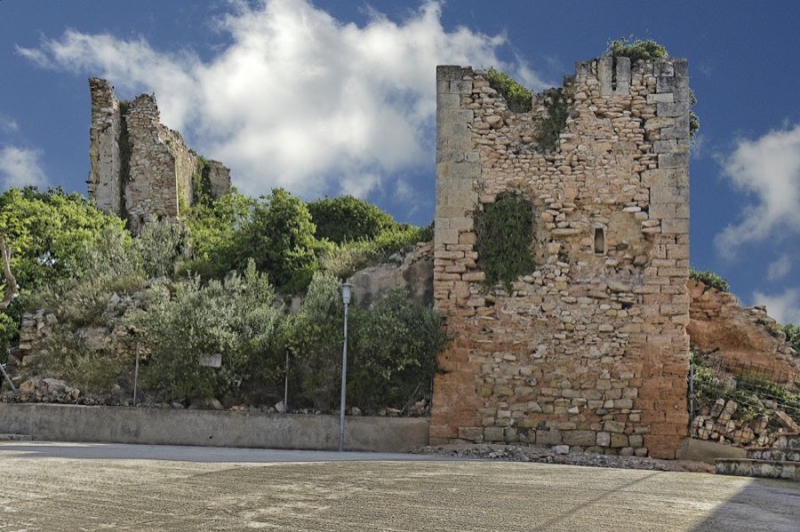 Castell dels Garidells image