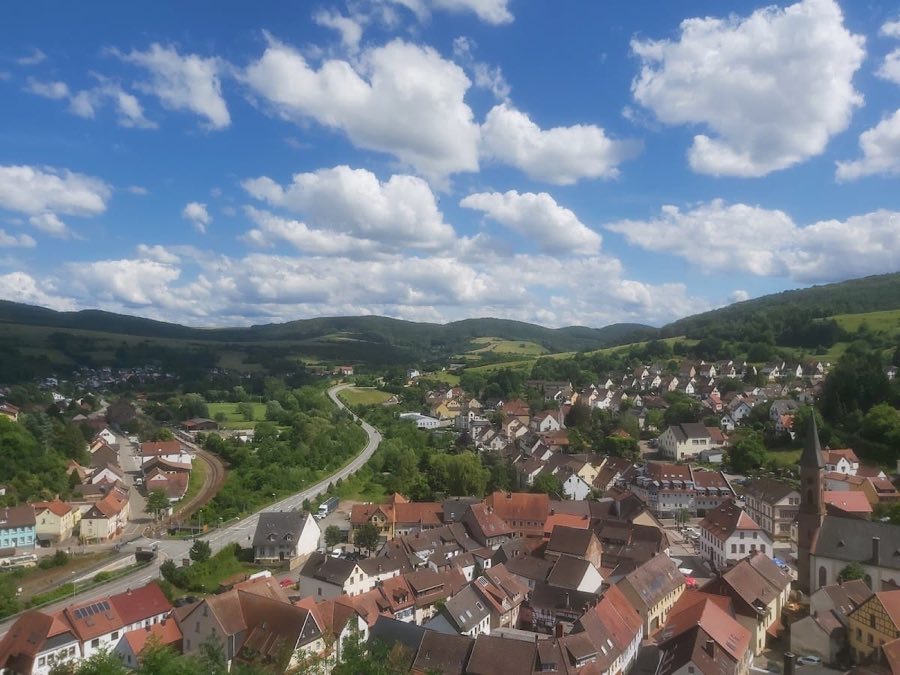 Burg Neu-Wolfstein image