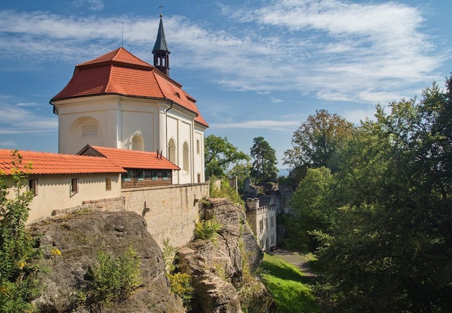 Valdštejn Castle image