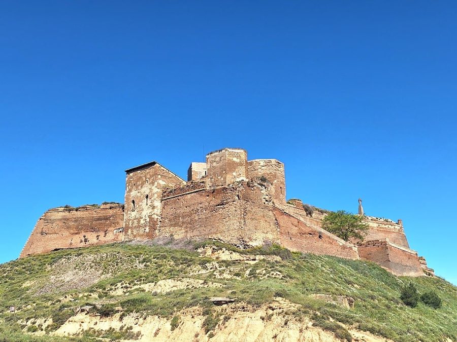 Monzón Castle image
