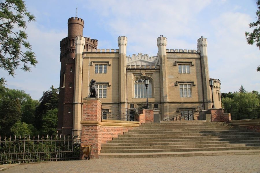 K贸rnik Castle image