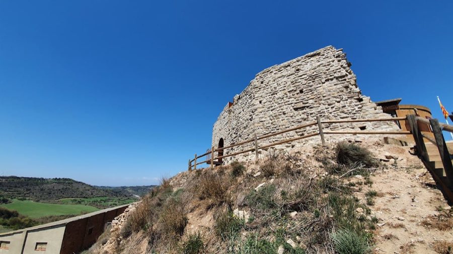 Castell de Mirambell image