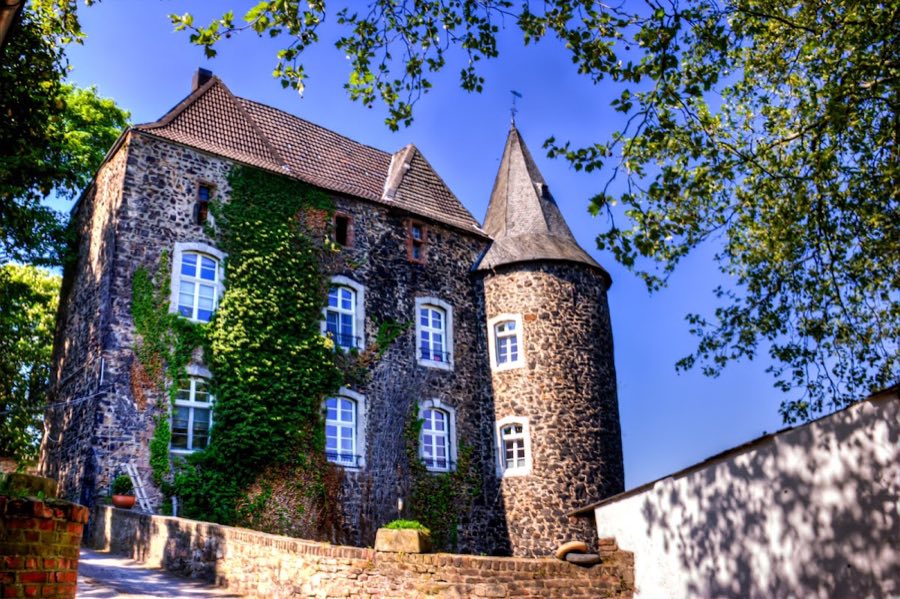 Burg Röthgen image