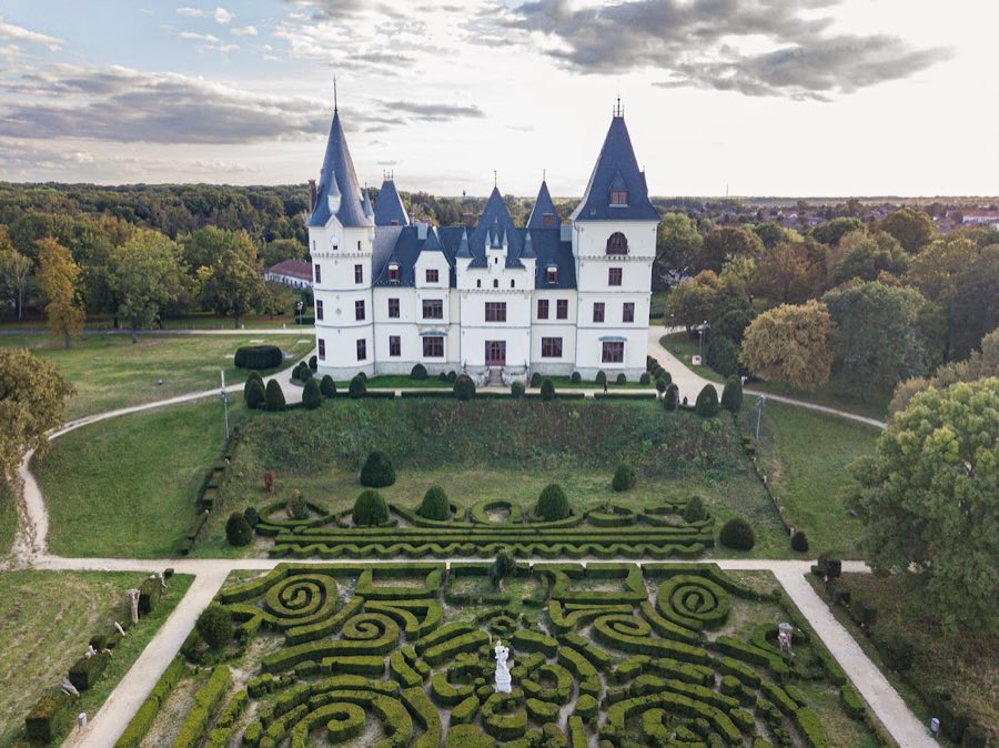 Andrássy Castle, Tiszadob image