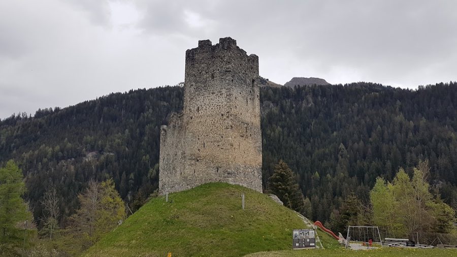 Strassberg Castle image