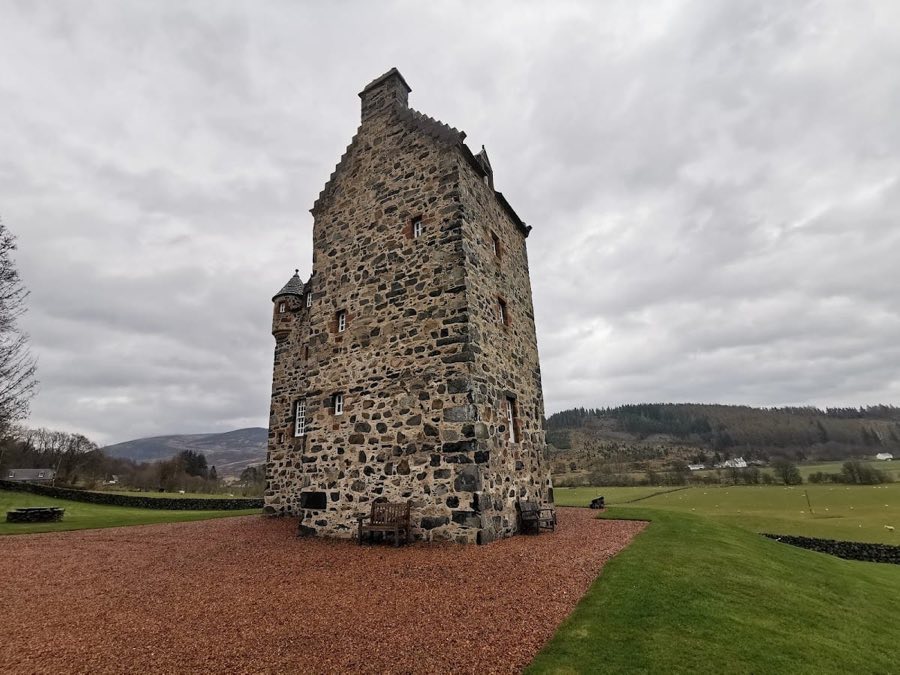 Fortar Castle image