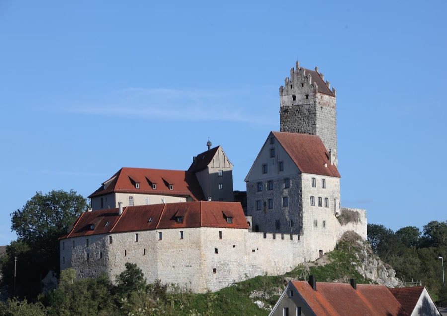 Katzenstein Castle image