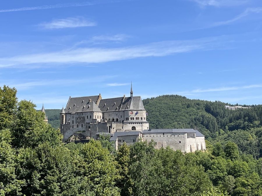 Vianden Castle image
