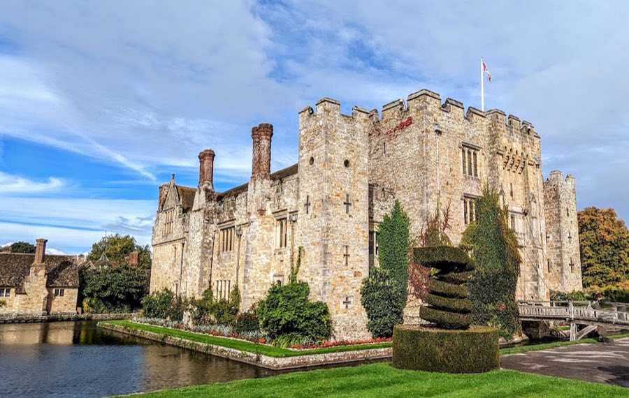 Hever Castle image