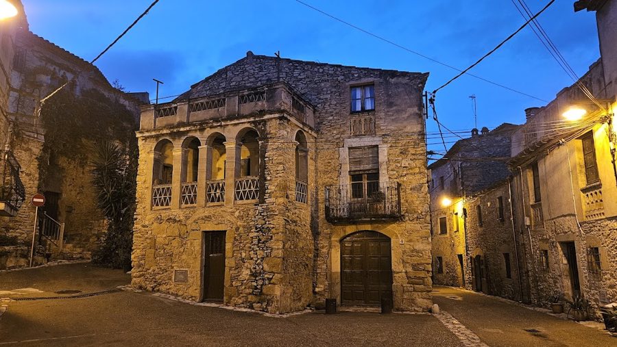 Castell de Pals image