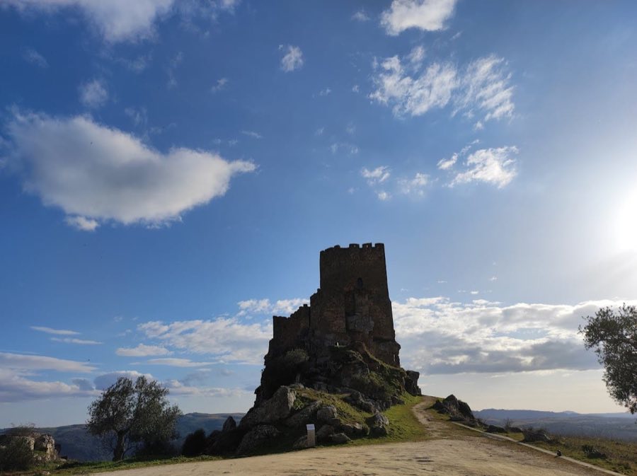 Castle of Algoso image