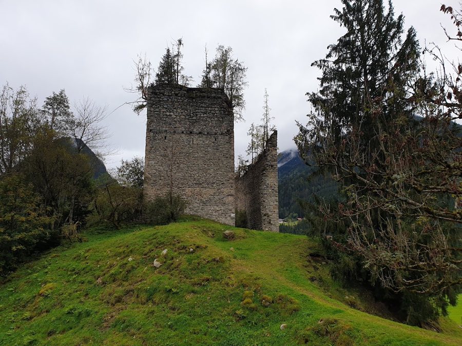 Burgruine Hieburg image