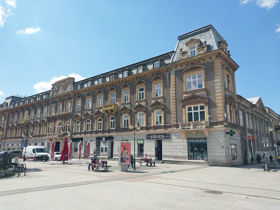 Karsch Family Palace, Radom image
