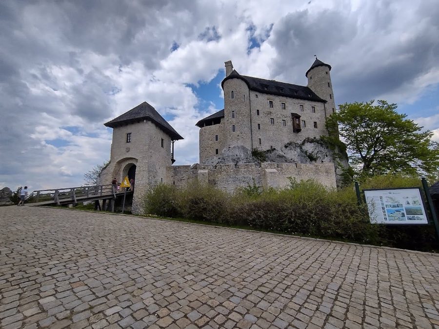 Bobolice Castle image