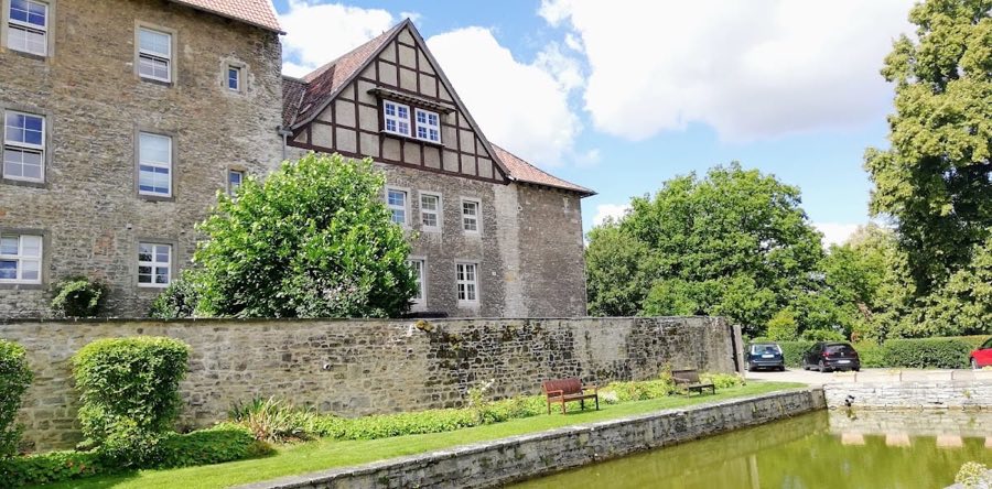 Burg Warberg image