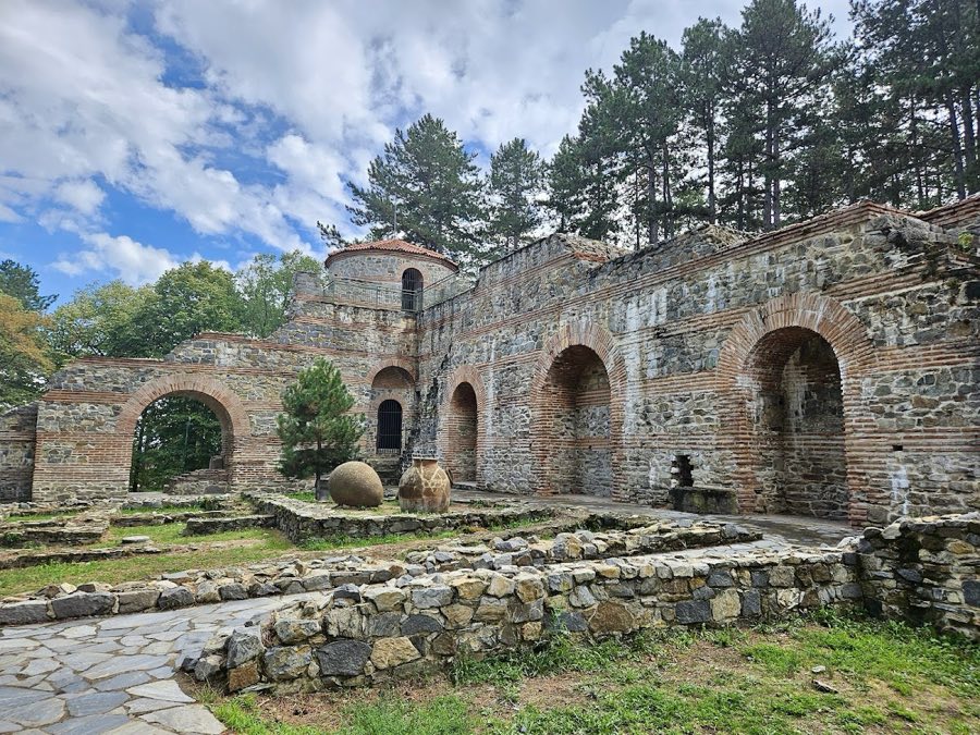 Hisarlaka Fortress image