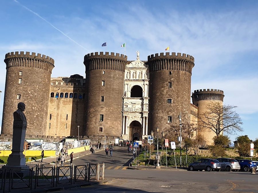 Castel Nuovo image