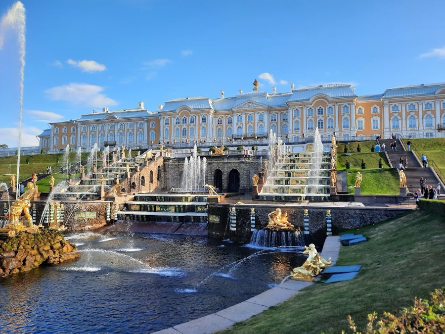 Peterhof Grand Palace image