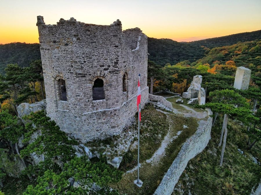 Burgruine Mödling image