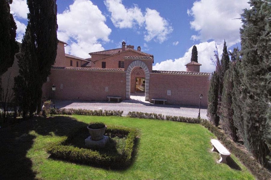 Castello di Leonina image