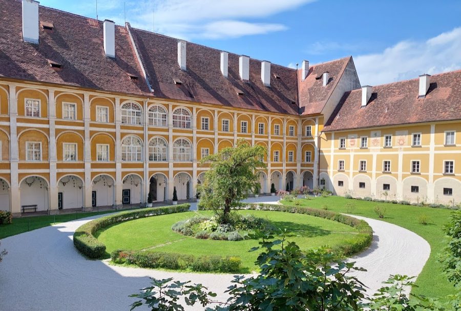 Schloss Stainz image