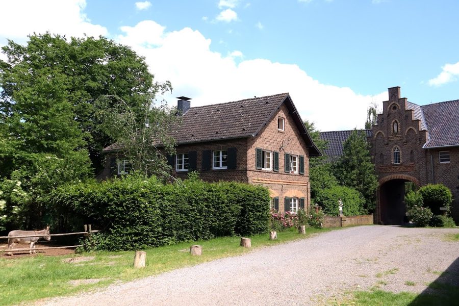 Haus Dürffenthal image