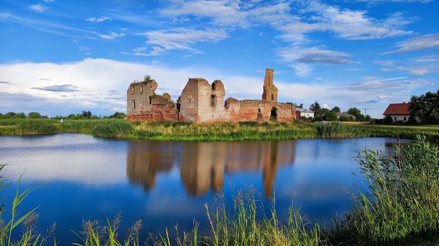 Besiekiery Castle image