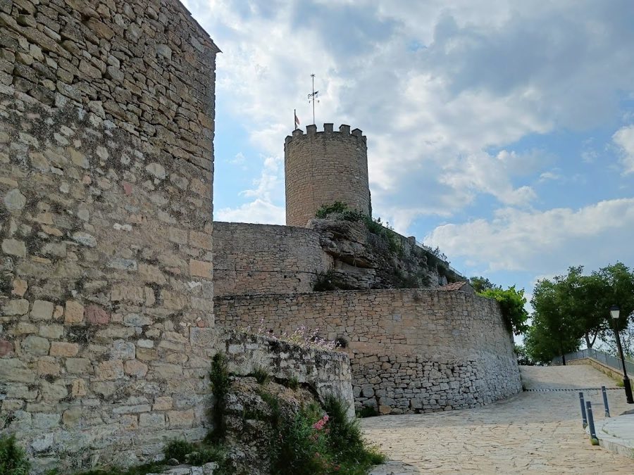 Castell de Talamanca image