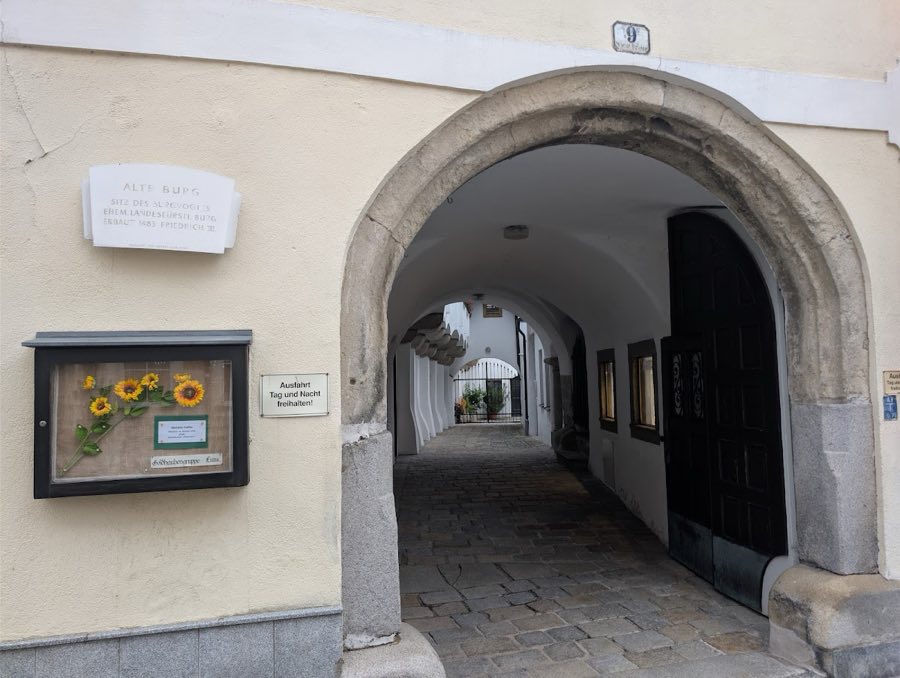 Neue Ennsburg, Enns image