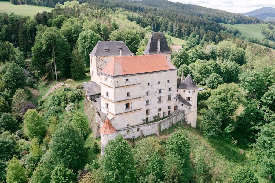 Feistritz Castle image