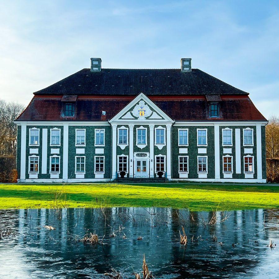 Gutshaus Rumpshagen image