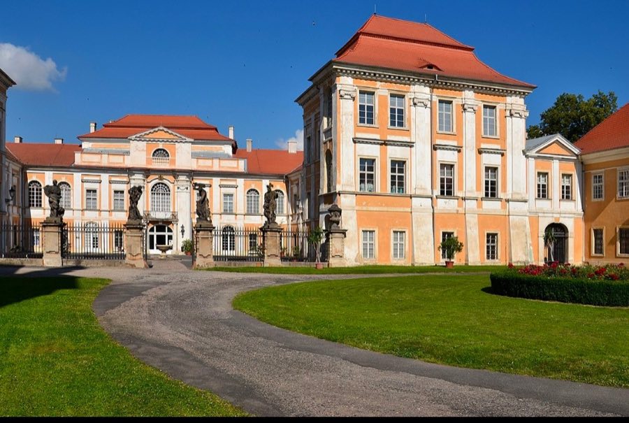 Duchcov Chateau image