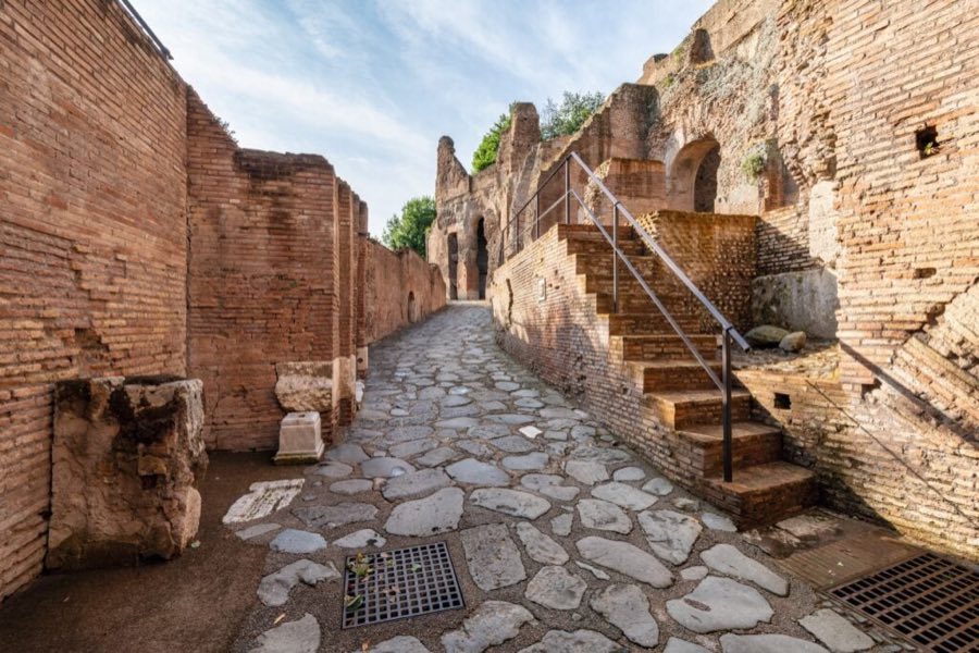 Domus Tiberiana image
