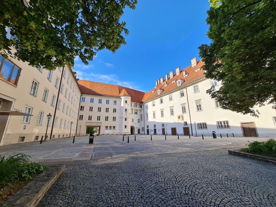 Castle of Graz image
