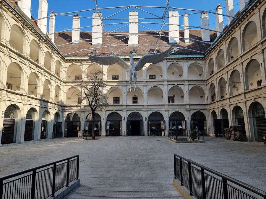 Stallburg image