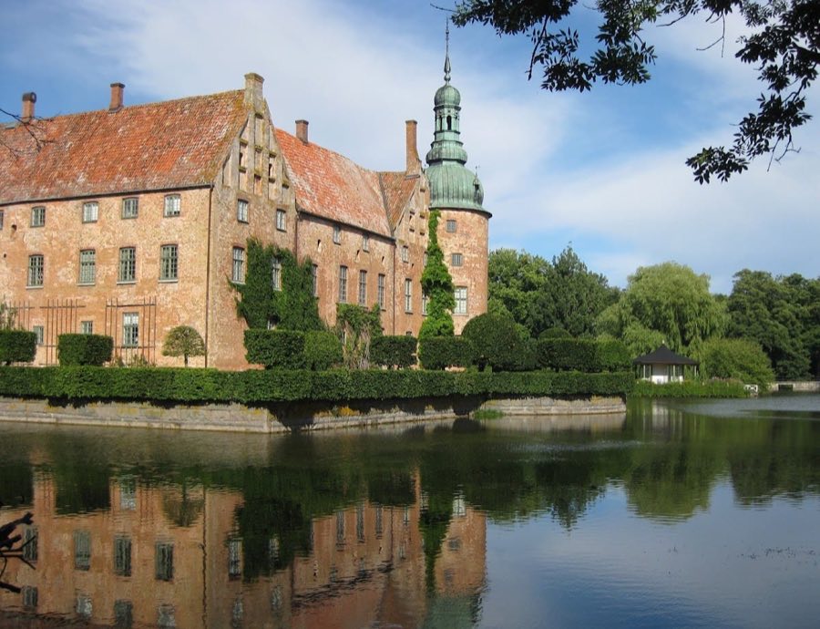 Vittskövle Castle image