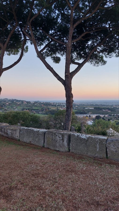 Italy castle image