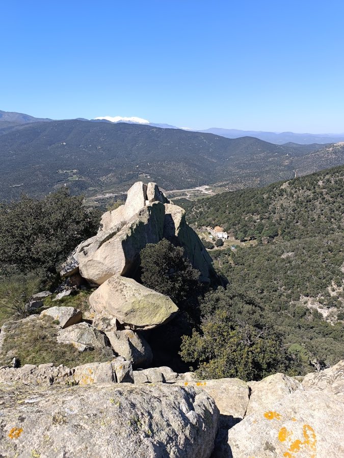 Castell de Rocabertí image