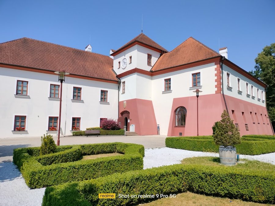 Vysoký Hrádek, Březí u Týna nad Vltavou image