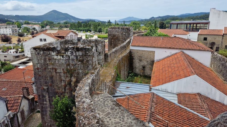 Castle of Vila Nova de Cerveira image
