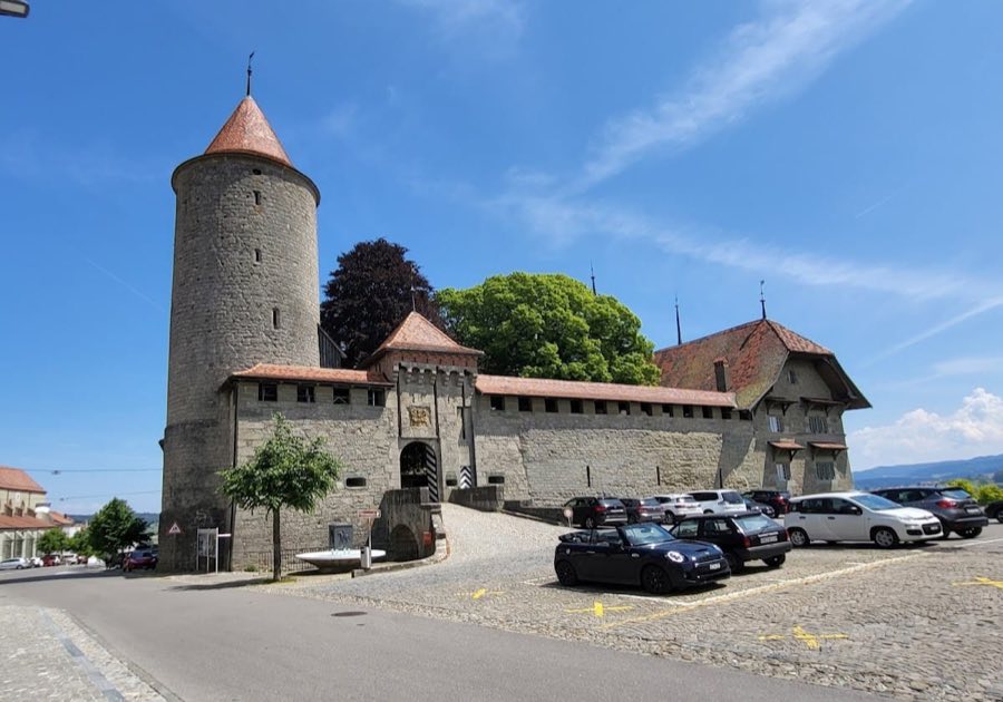 Romont Castle image