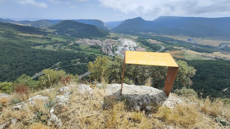 Aixita Castle image
