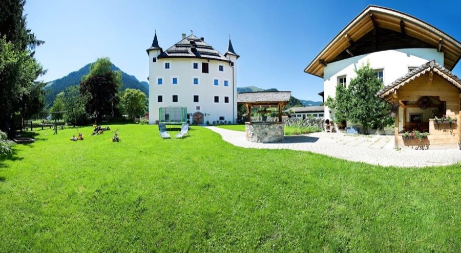 Castle Saalhof image