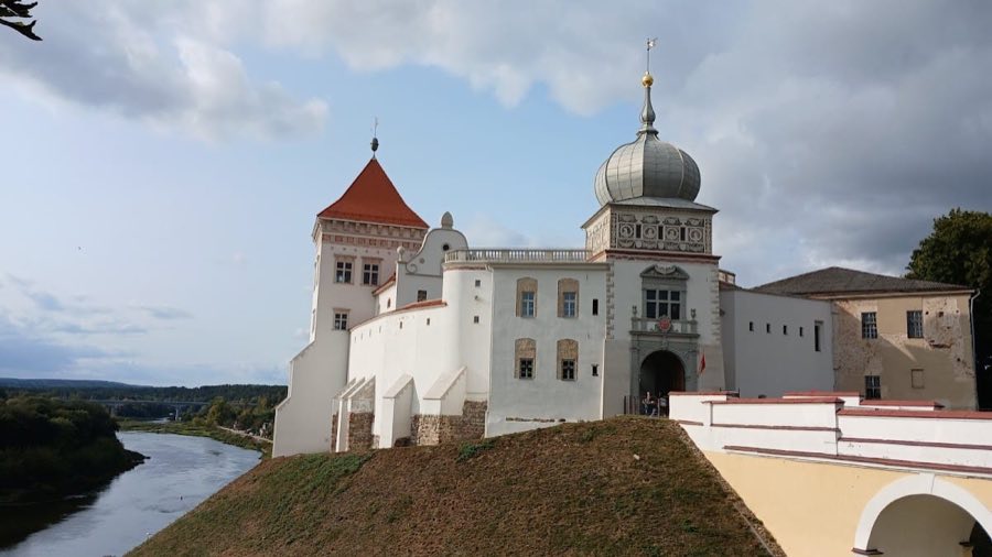 Old Grodno Castle image