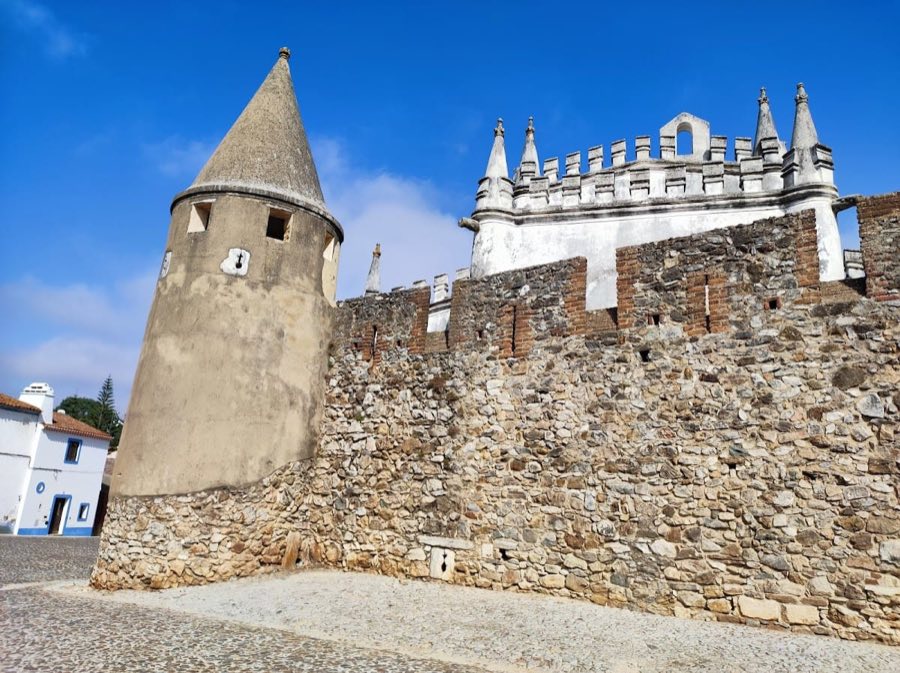 Castle of Viana do Alentejo image