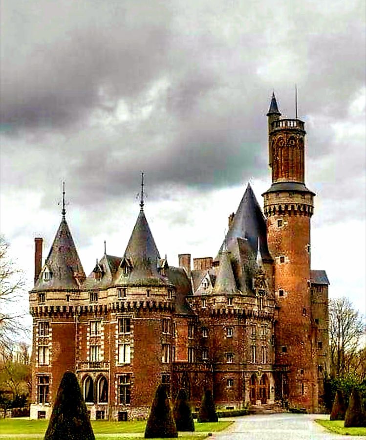 Antoing Castle image